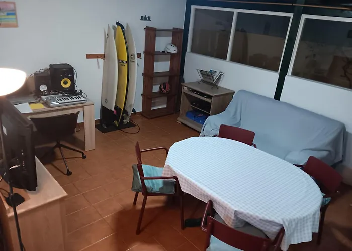 Проживание в семье Casa Playa El Moro